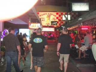 joe_chris_walking_street